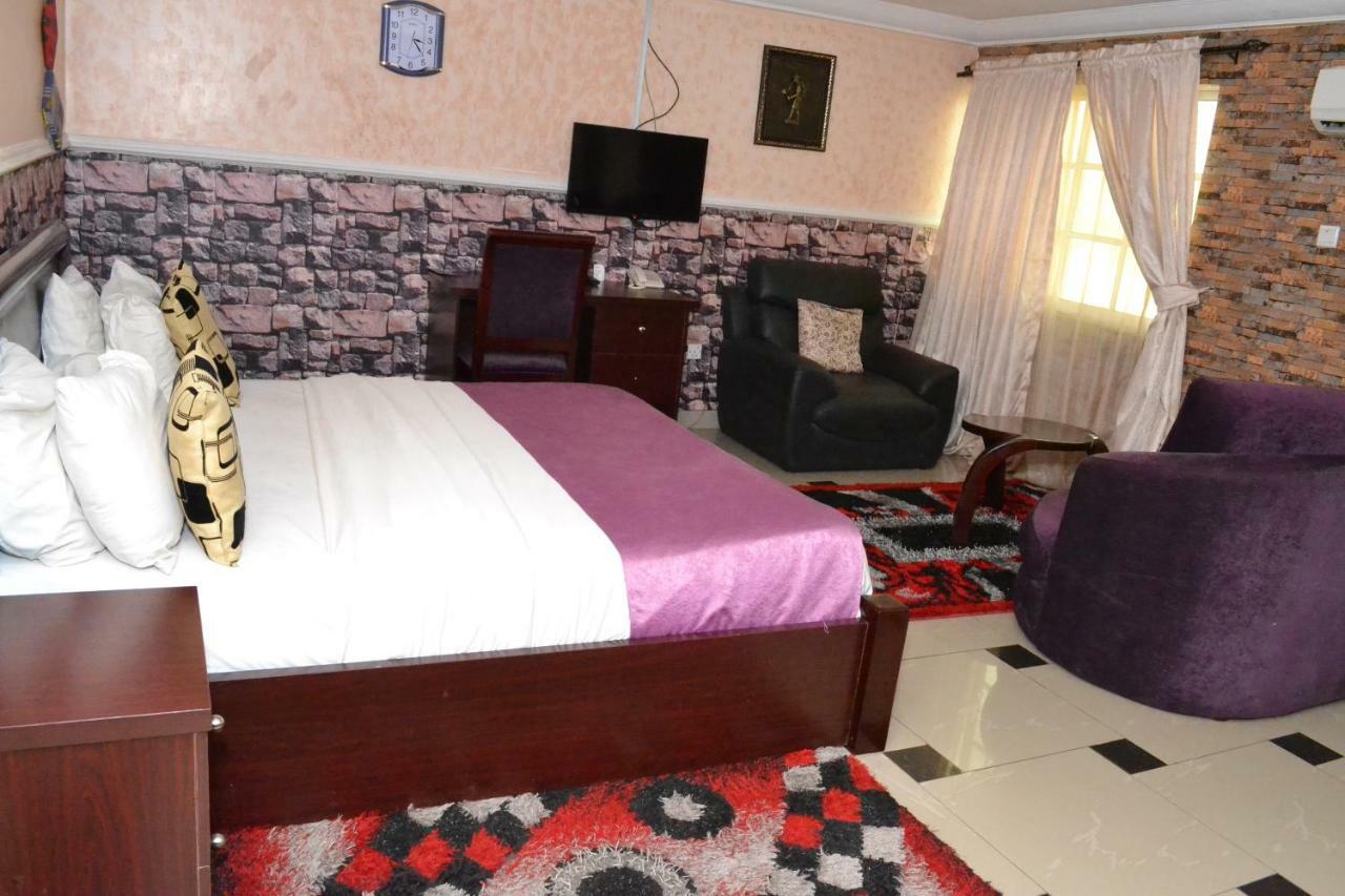 Limoh Suites Benin City Luaran gambar