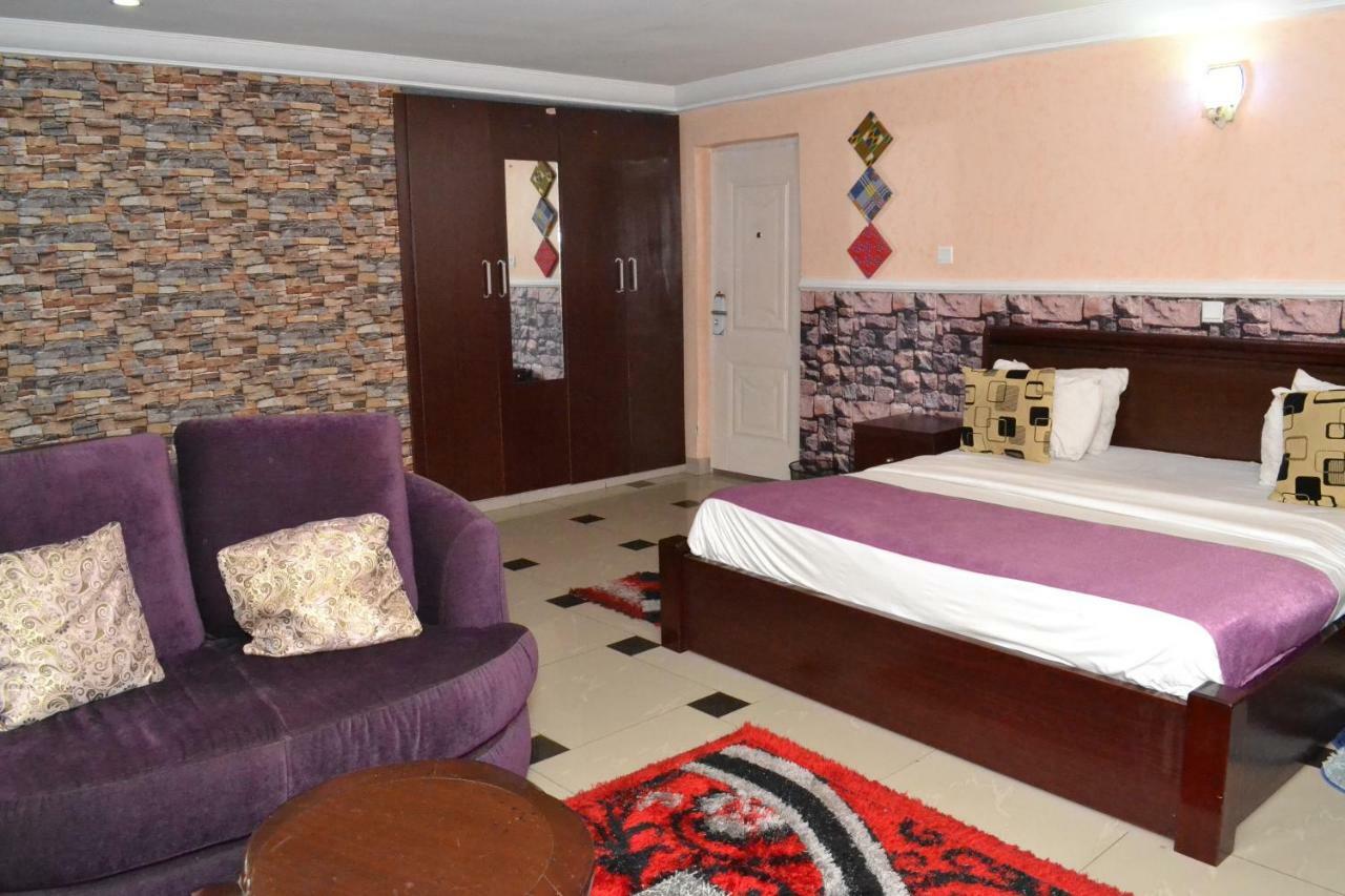 Limoh Suites Benin City Luaran gambar