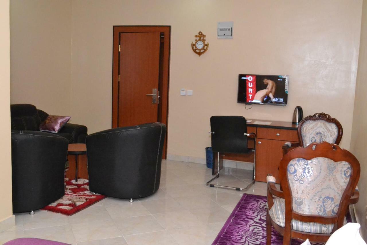 Limoh Suites Benin City Luaran gambar