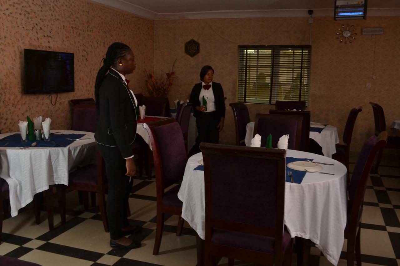 Limoh Suites Benin City Luaran gambar