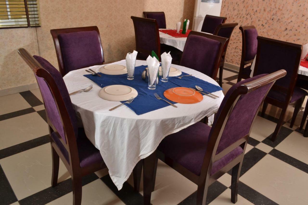 Limoh Suites Benin City Luaran gambar