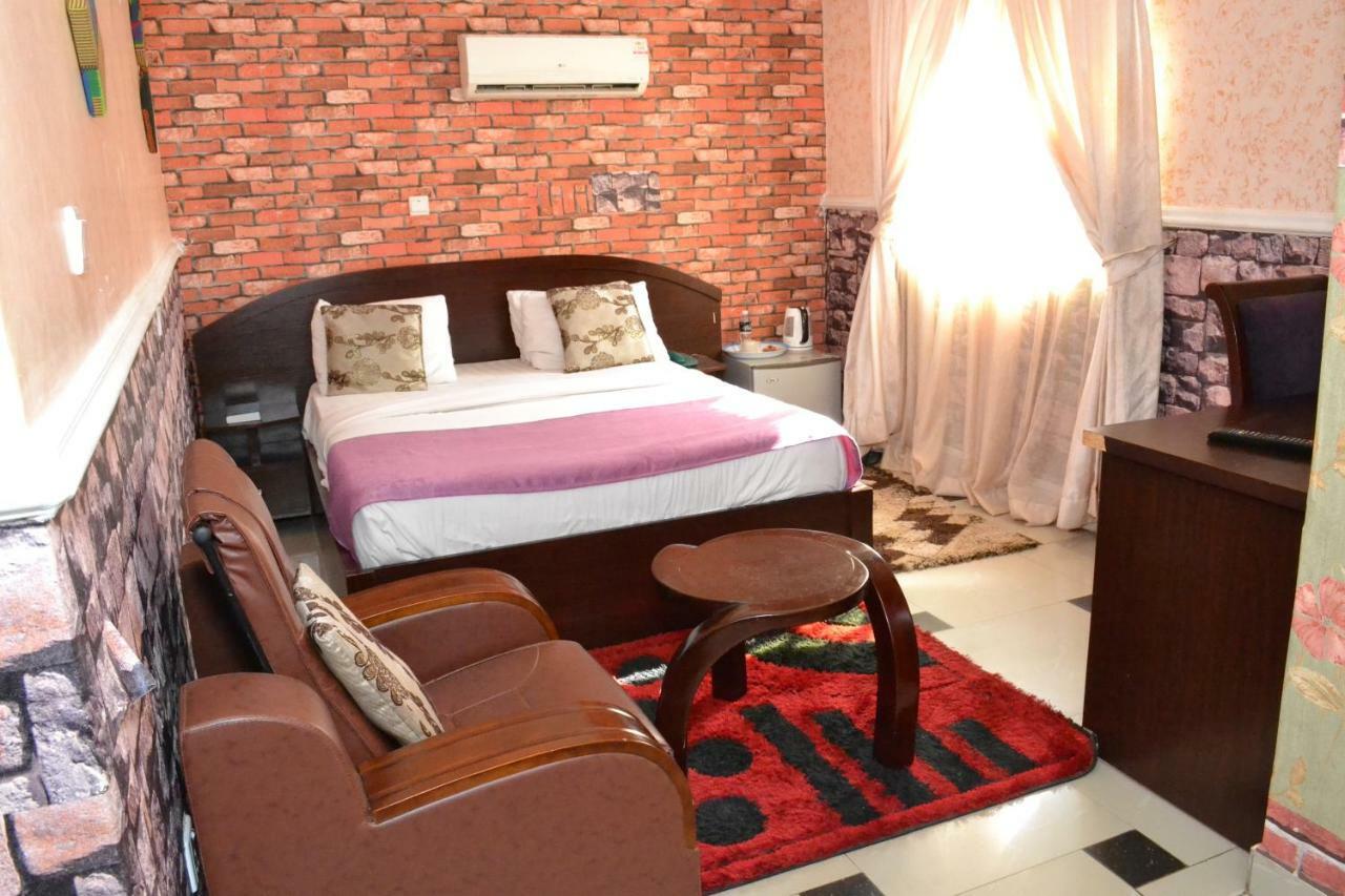 Limoh Suites Benin City Luaran gambar