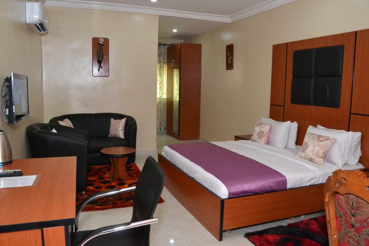 Limoh Suites Benin City Luaran gambar