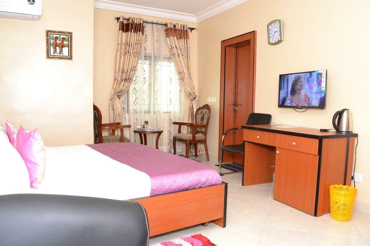 Limoh Suites Benin City Luaran gambar